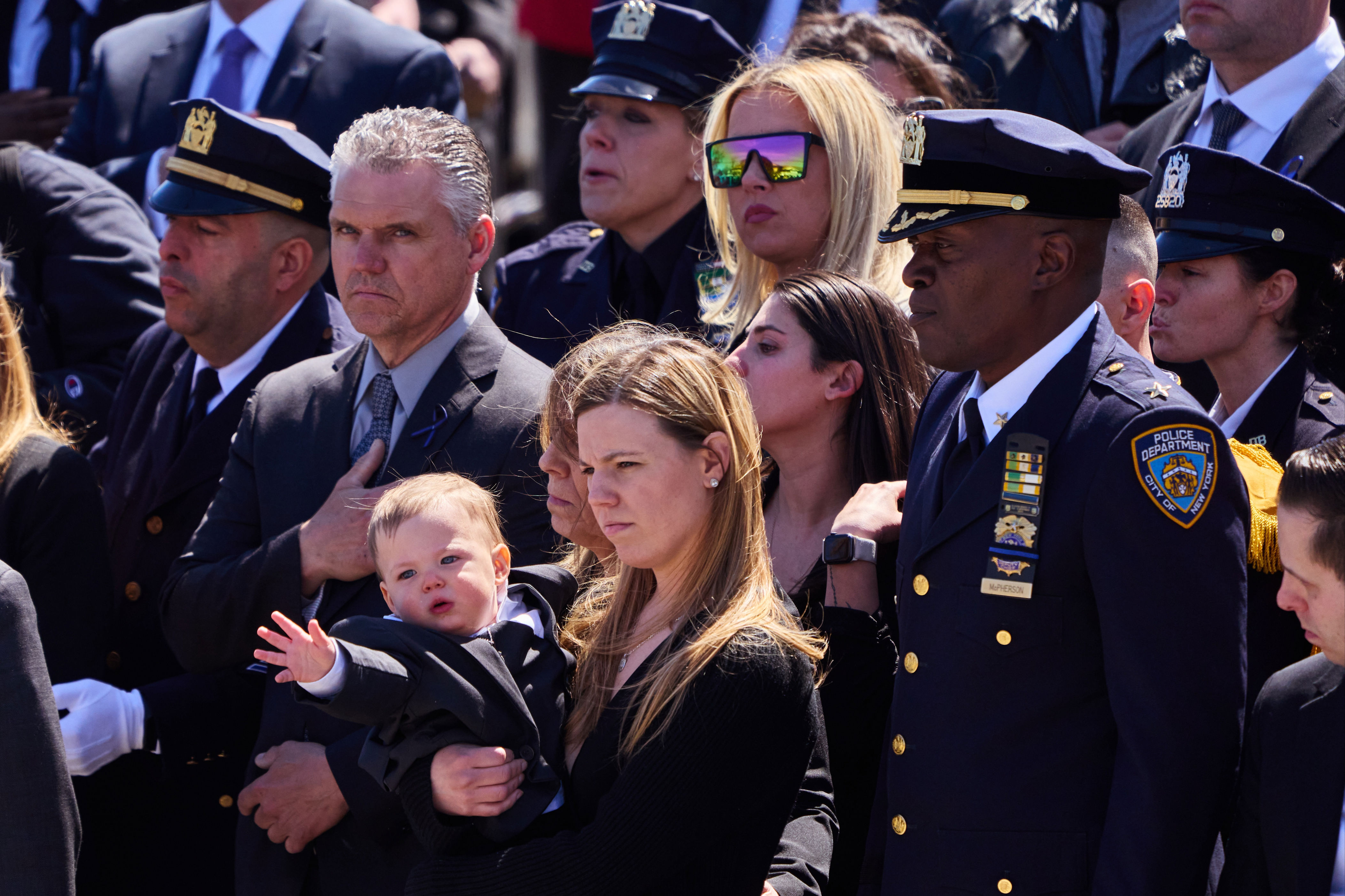 New NY law gives widows of fallen NYPD officers up to 50% off on ...