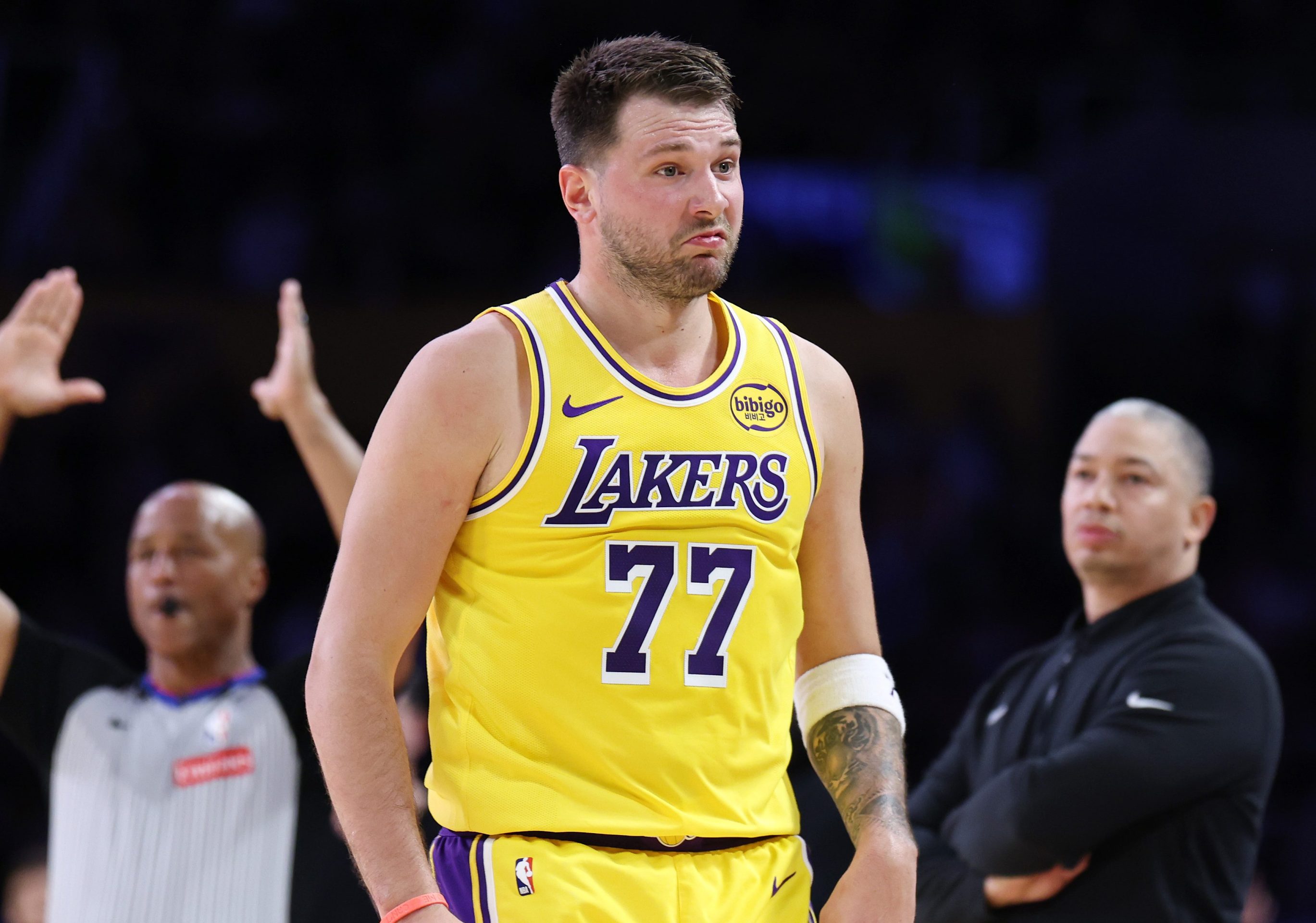 Lakers get major Luka Doncic injury update following Clippers win<br><br>
