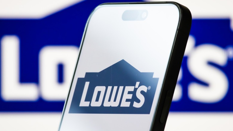 What $500 buys you at Lowe's vs. Harbor Freight