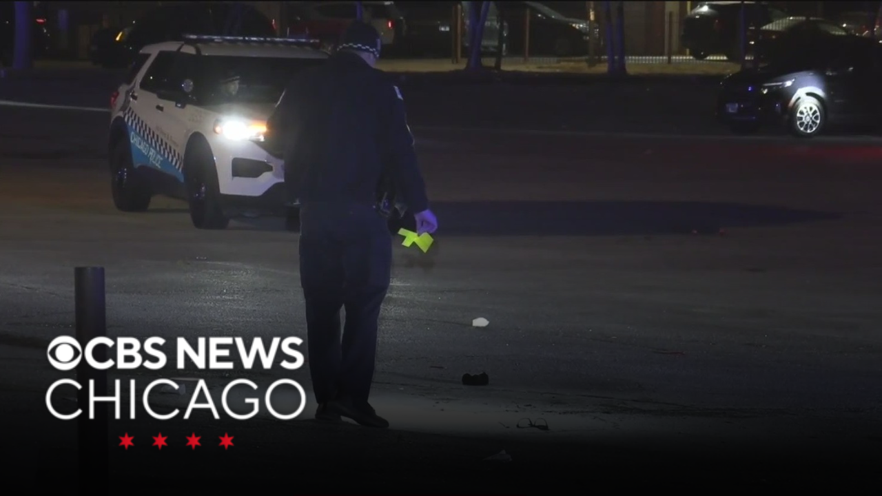 Woman killed, another hurt in drive-by shooting on Far South Side