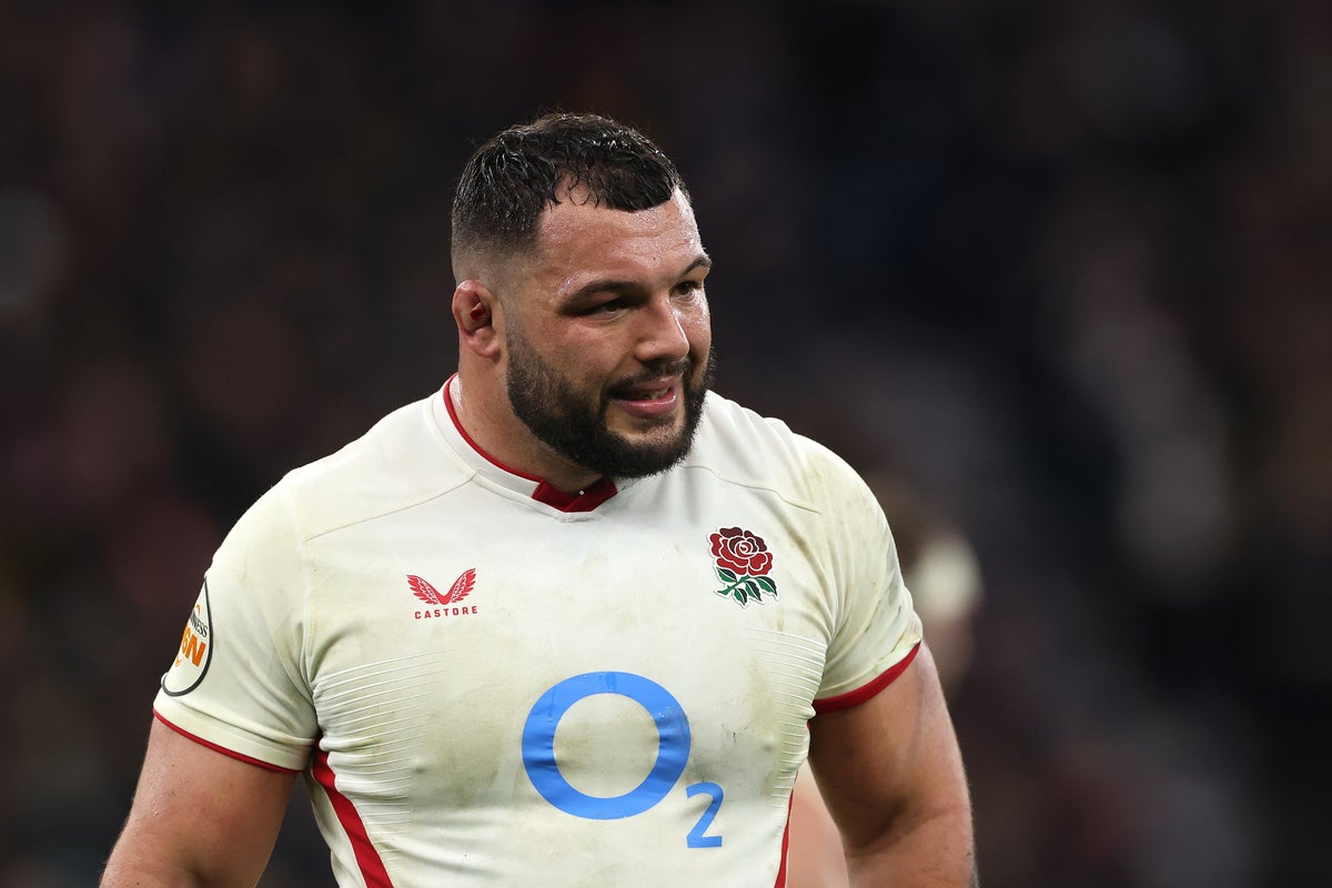 Genge issues apology to England fans after heavy defeat to Ireland