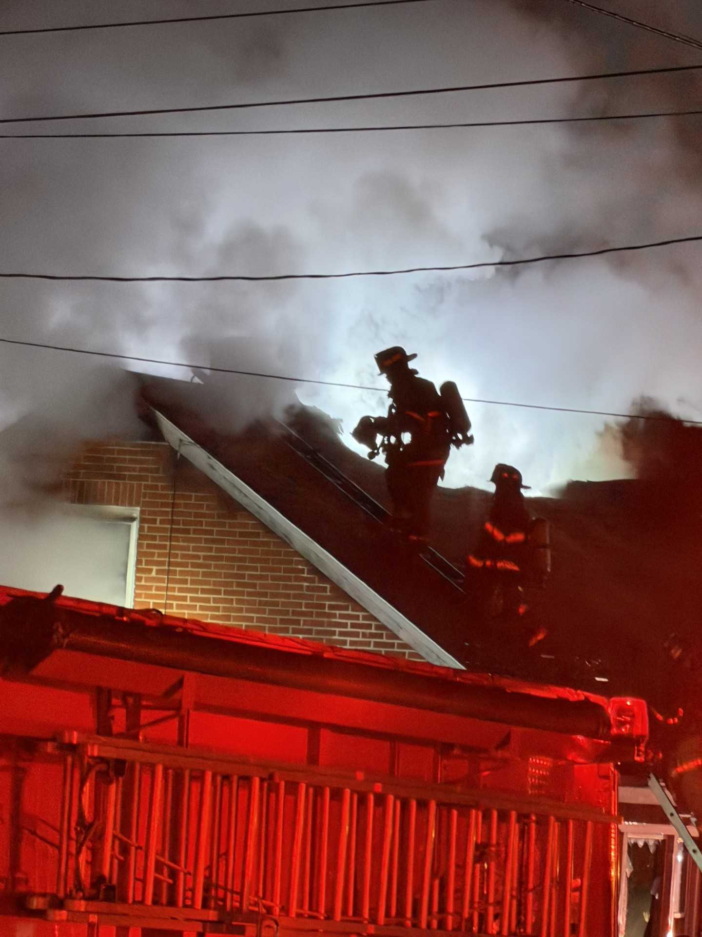 Crews battle house fire in Lebanon County