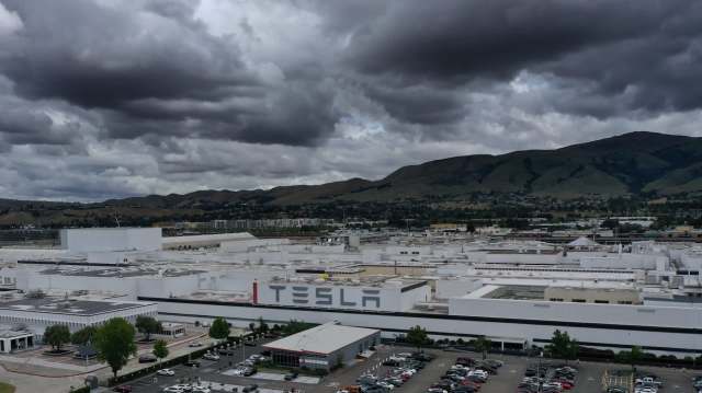 Officials stunned after discovering hidden Tesla operation: 