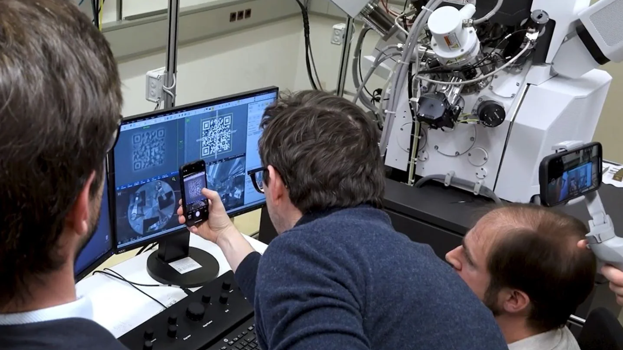 World record tiny QR codes could store terabytes on a sheet