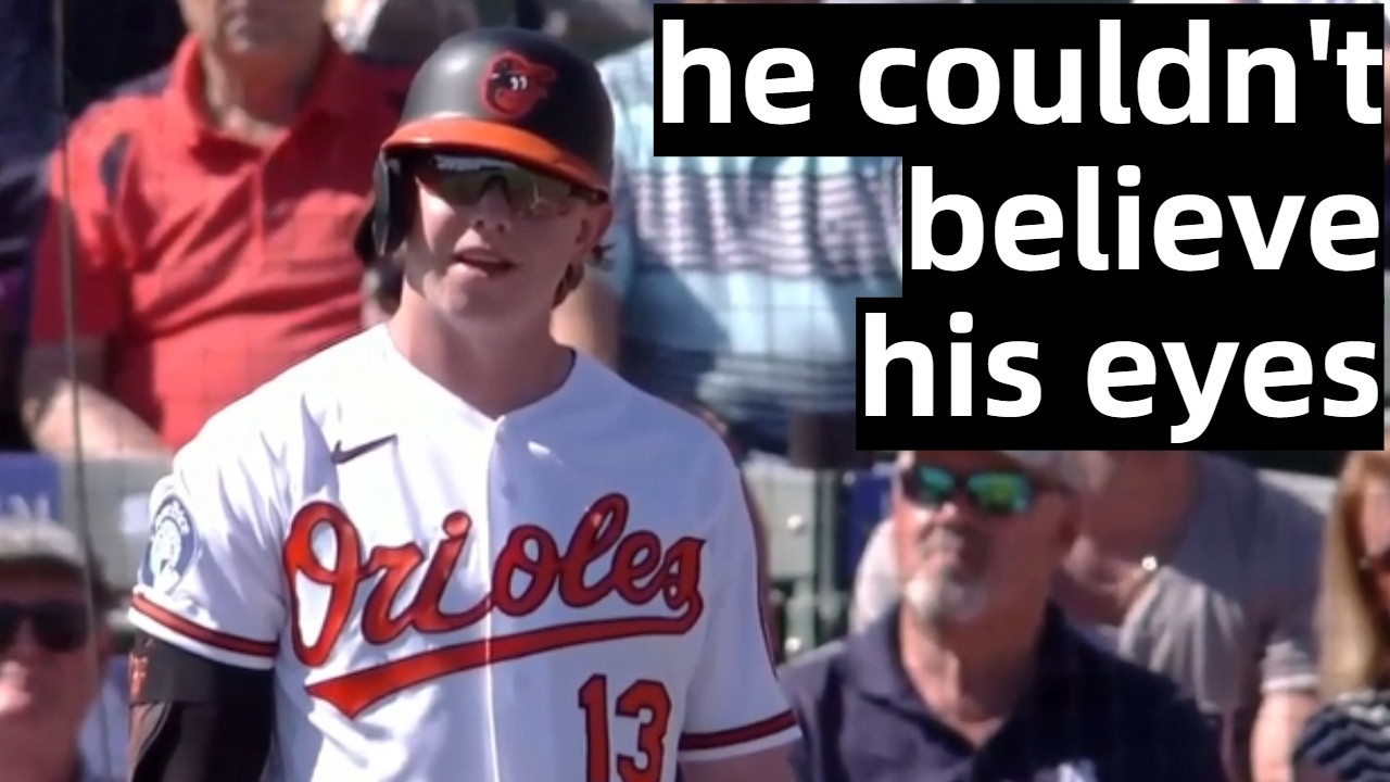 We just saw our first embarrassingly bad ABS strike zone challenge of the year<br><br>