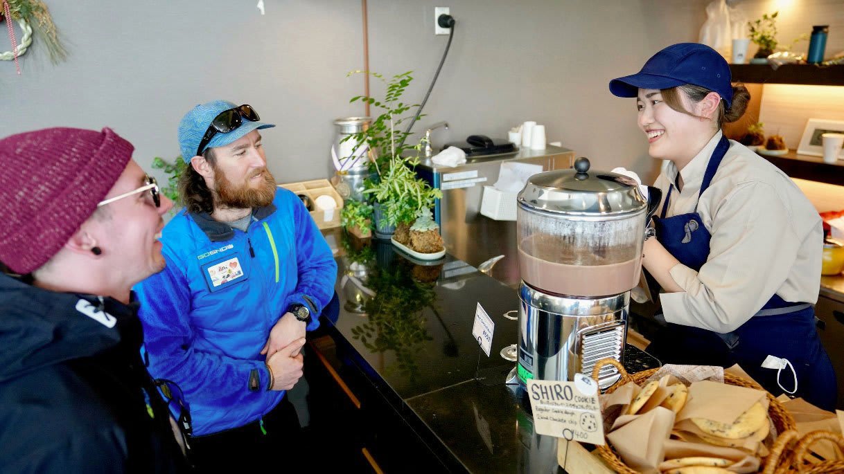 Internship in English-speaking Niseko provides immersive study abroad