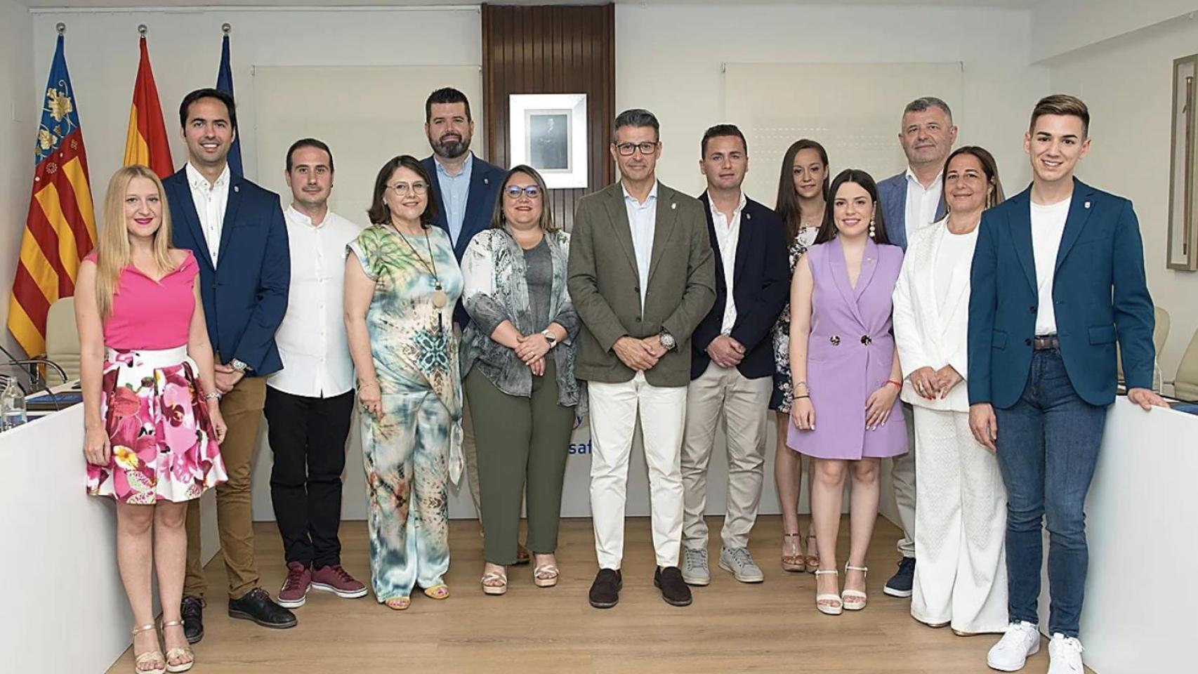 La ejecutiva del alcalde de Almussafes acusa de "atropello" al PSOE ...