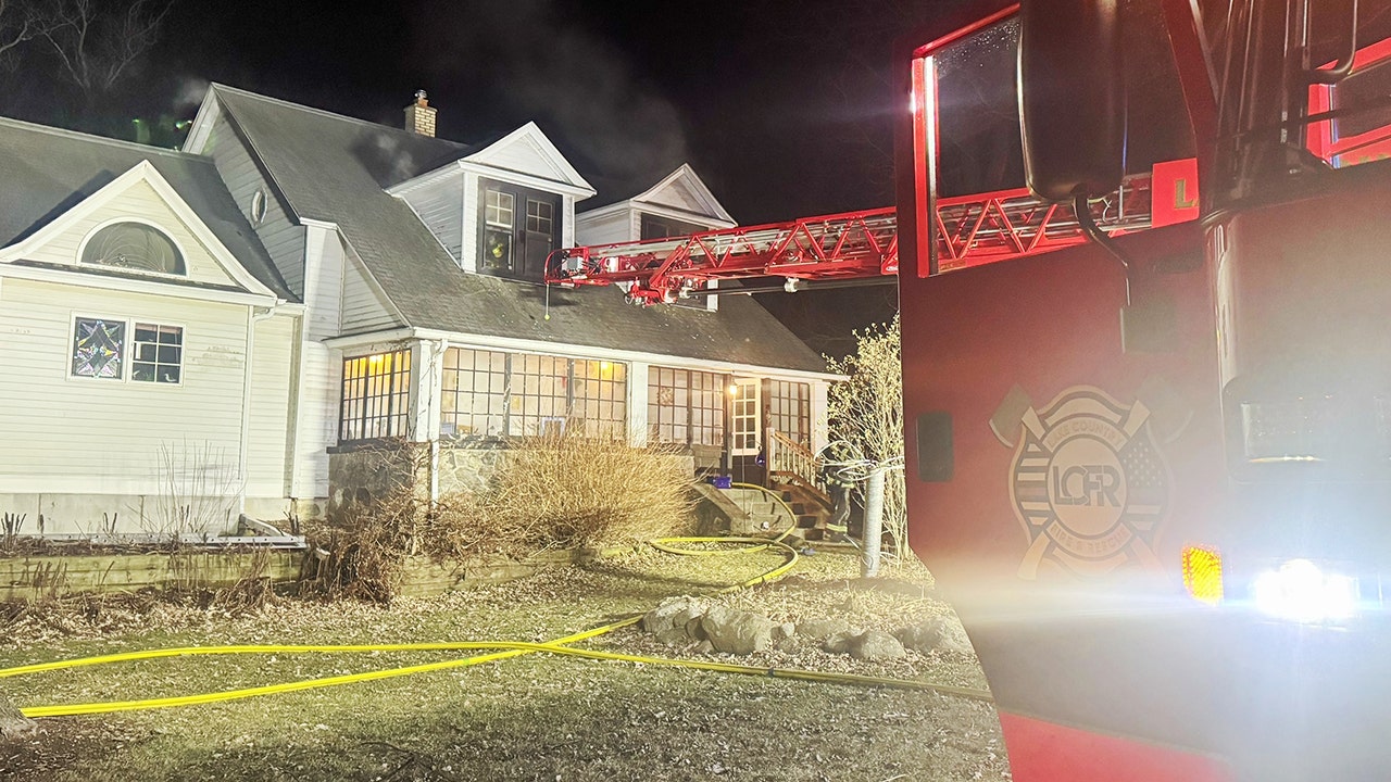 Delafield fire: Person, pet turtle rescued from home