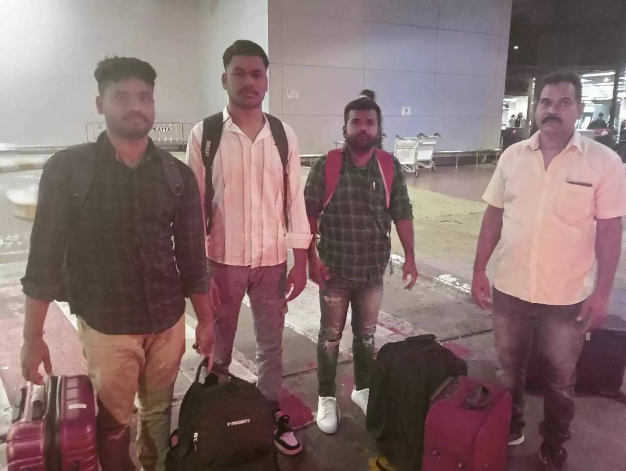 Four stranded workers back from Thailand, Odisha liaises with Delhi for ...