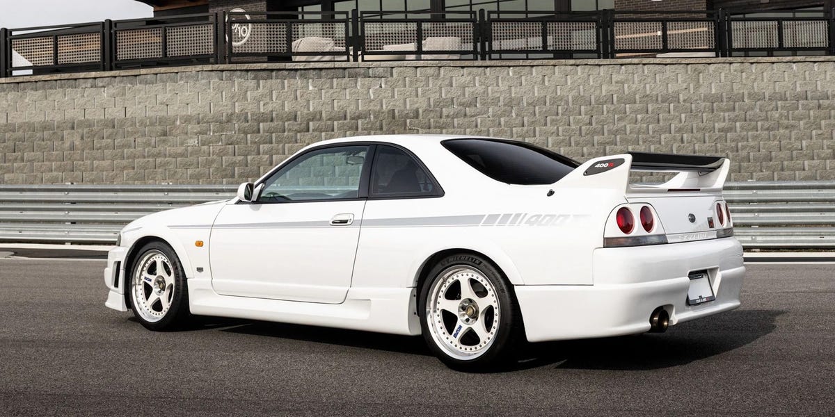 One of the rarest Nissan GT-Rs ever is going on auction, and it could ...