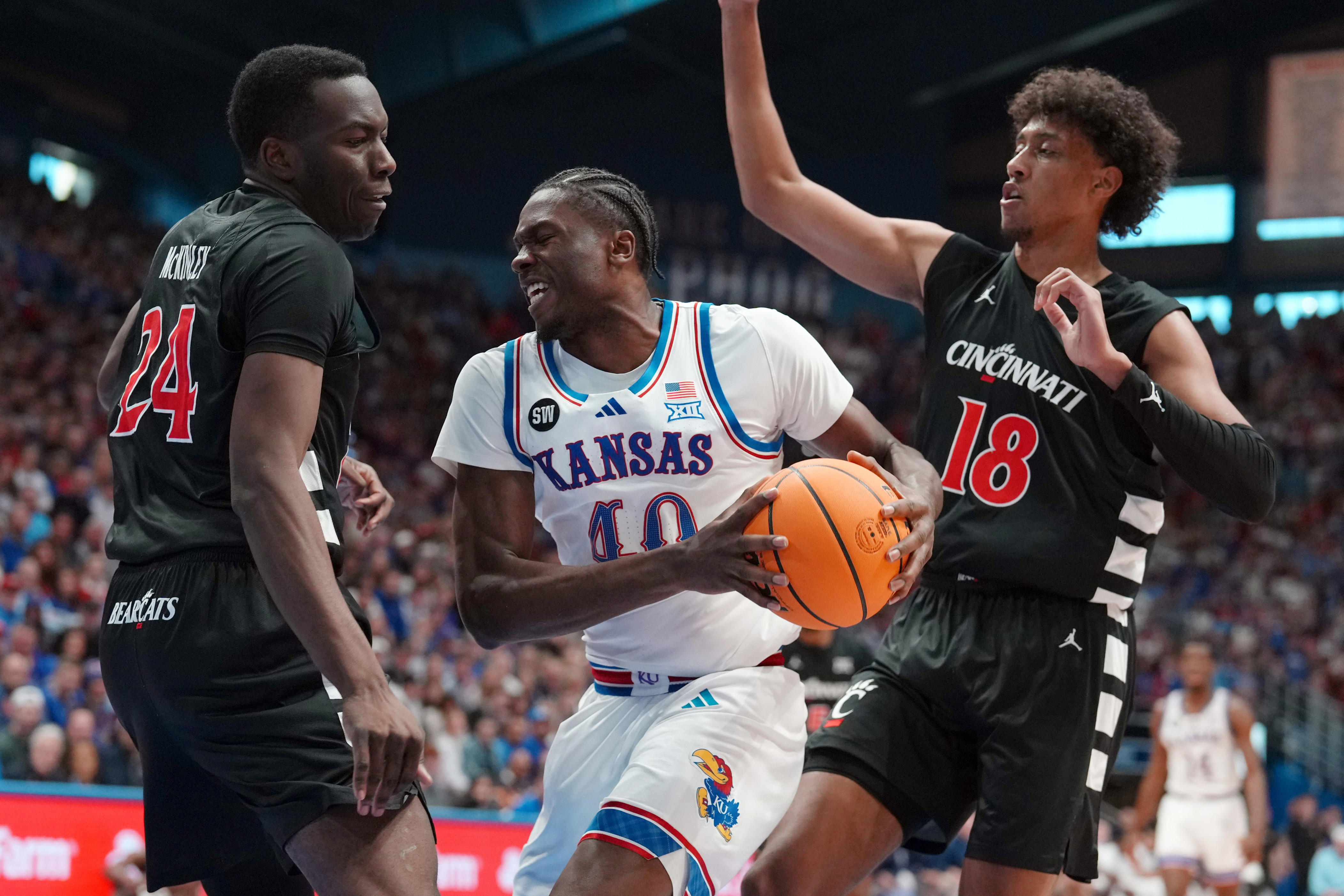 Flory Bidunga commits to Louisville basketball, Pat Kelsey via portal