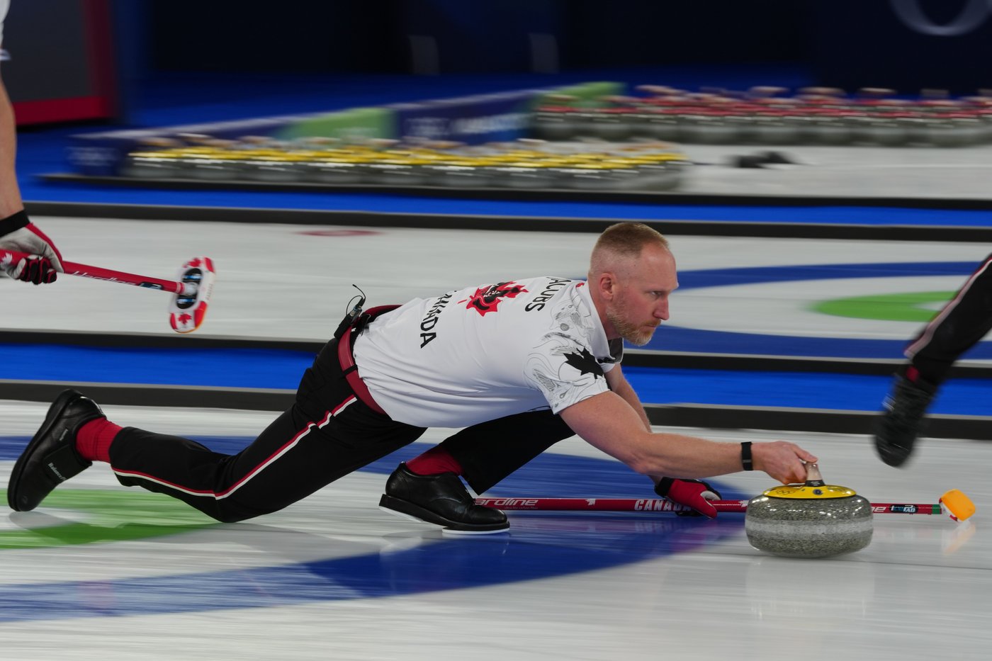 Canada's Jacobs beats Great Britain's Mouat 9-6 to win Olympic men's ...