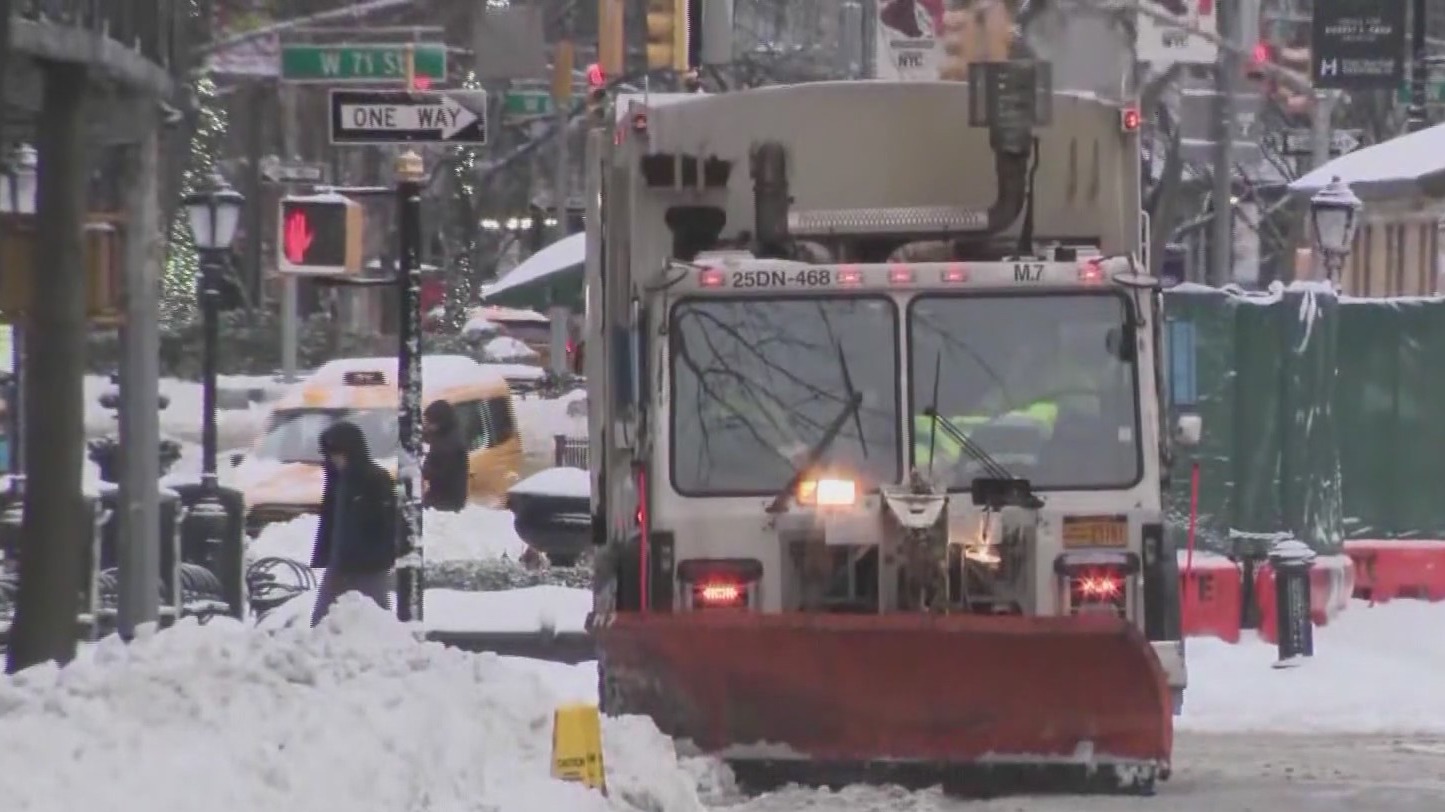 Code blue issued as NYC prepares for major snowstorm