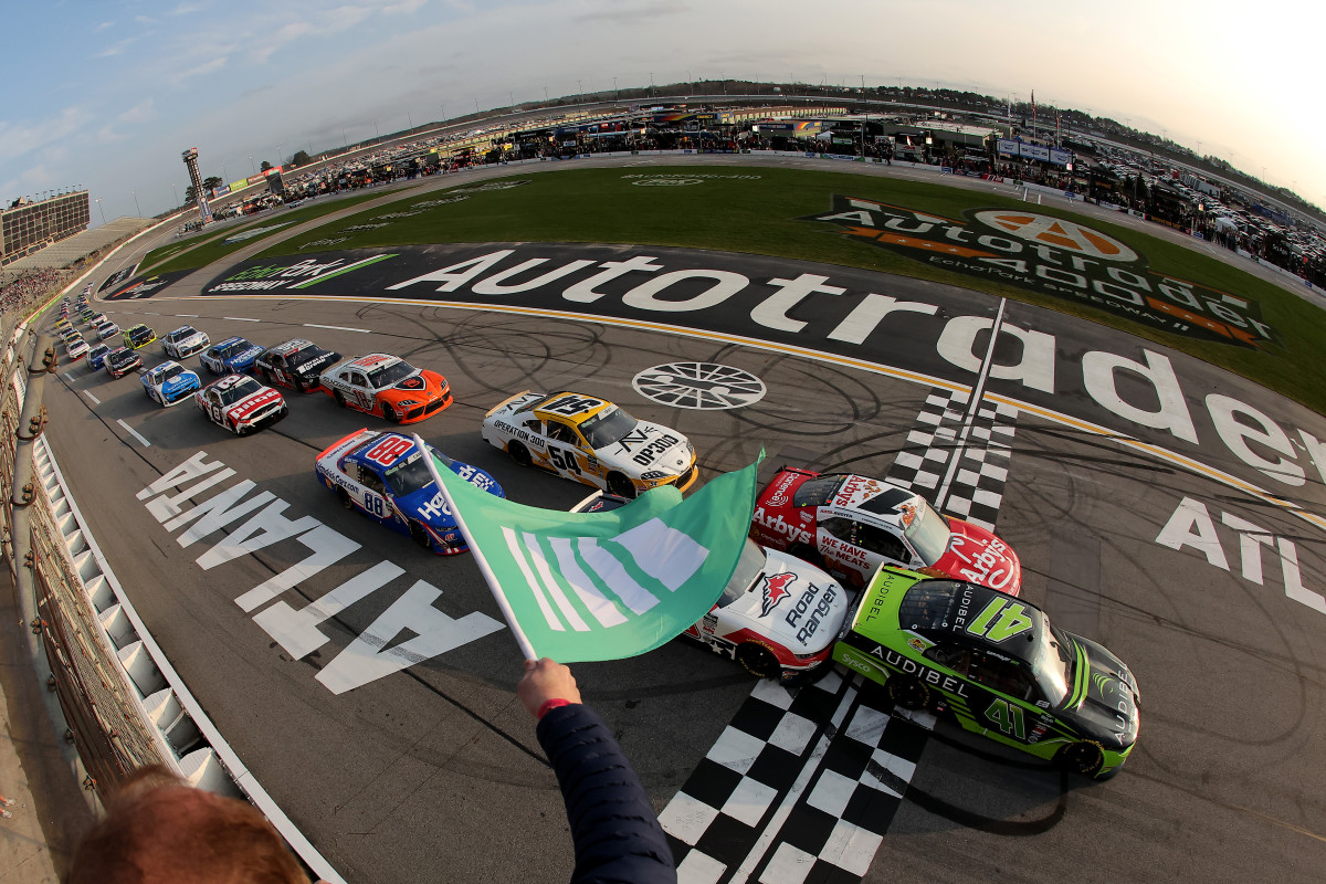 Ryan Sieg rips Corey Day for early wreck at Atlanta: 'Not smart'