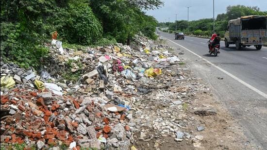 Civic bodies to step up enforcement against open waste dumping
