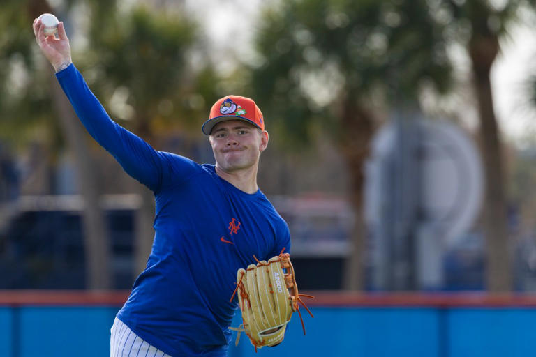 Mets prospect AJ Ewing showing off speed, strong instincts in spring debut