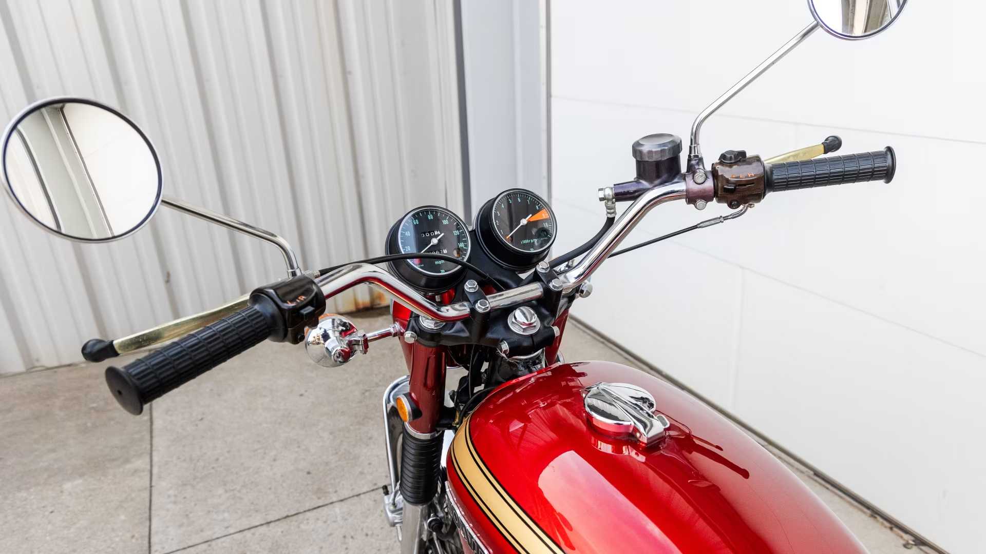 1969 Honda CB750 View Over Tank