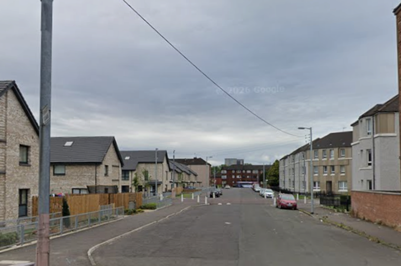 Man rushed to hospital after Glasgow 'stabbing' as emergency services ...
