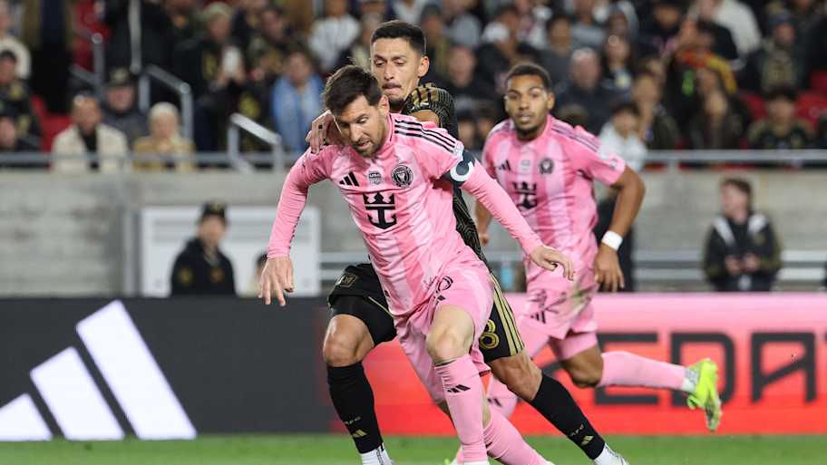 Lionel Messi struggled to make a significant impact. | Kevork Djansezian/Getty Images