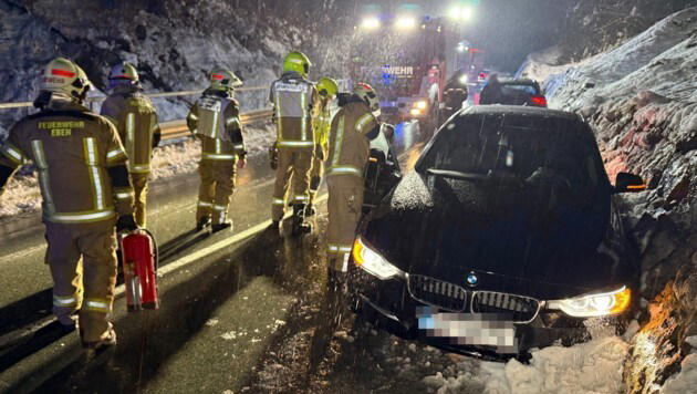Eine Passantin entdeckte das Fahrzeug und setzte die Rettungskette in Gang.