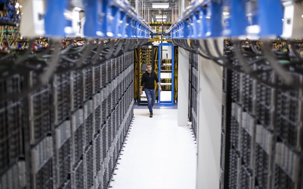 Israel moves to build new AI data centers