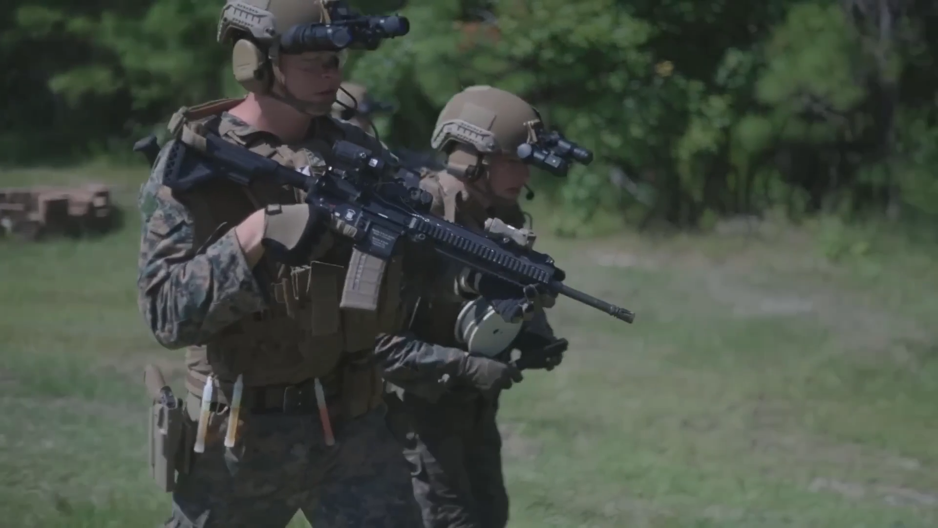 US Marine Corps recon marines vs. marine raiders: Elite reconnaissance ...
