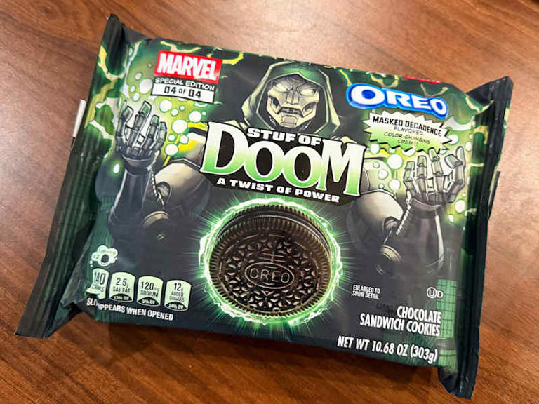 Oreo's new limited-edition Marvel flavor is so good, I'm petitioning to ...