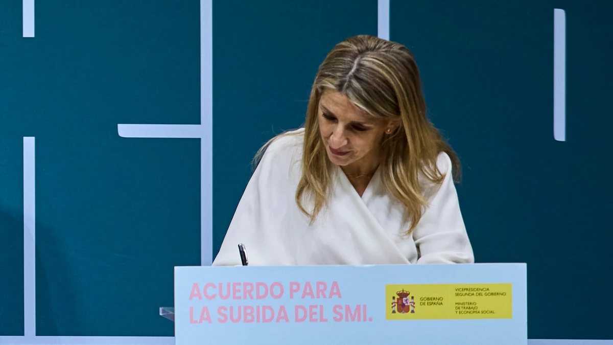 El Gobierno lo confirma: los trabajadores que cobren el SMI no tendrán ...