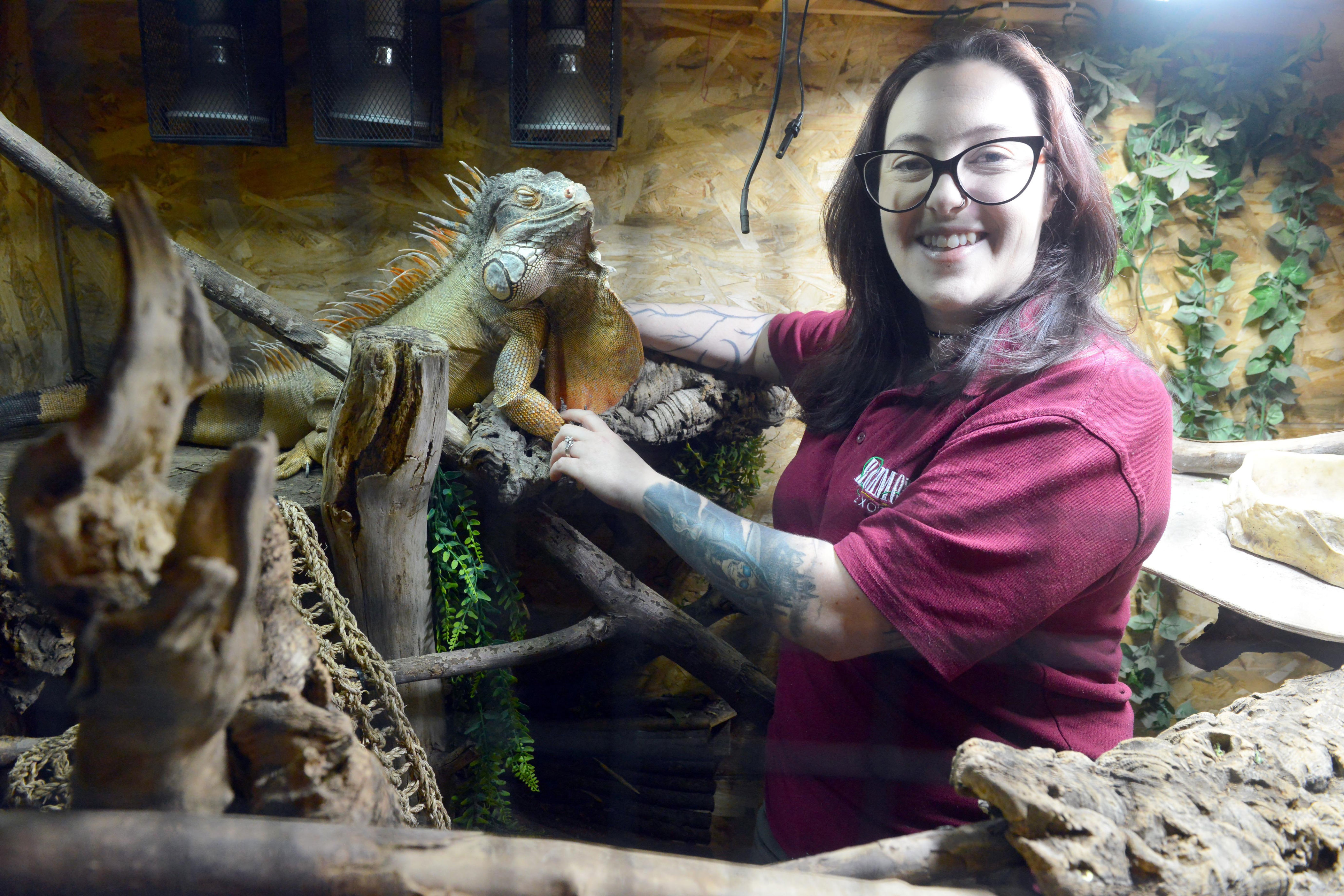 One man left a 9 foot boa constrictor snake in a bin - meet the couple ...