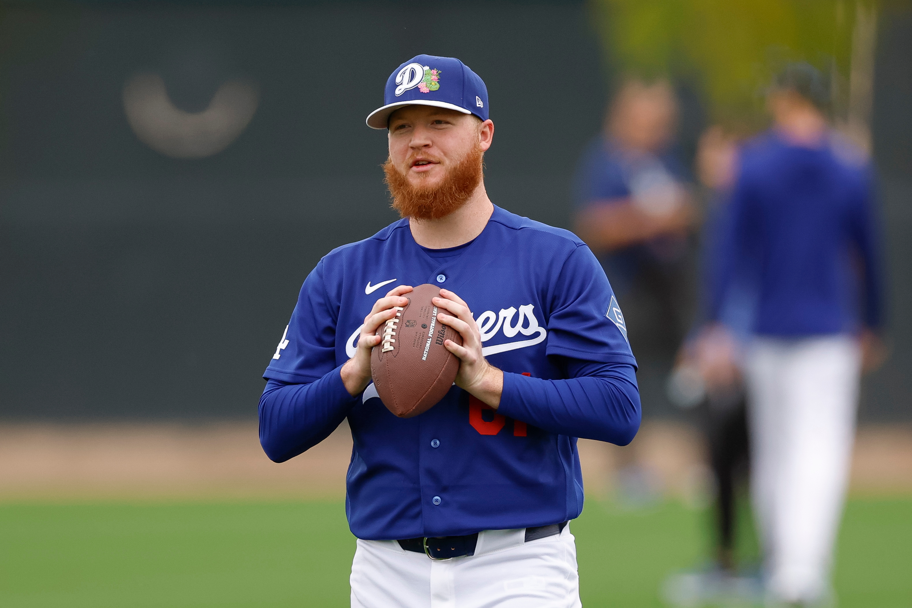 Dodgers at Padres spring training travel roster<br><br>