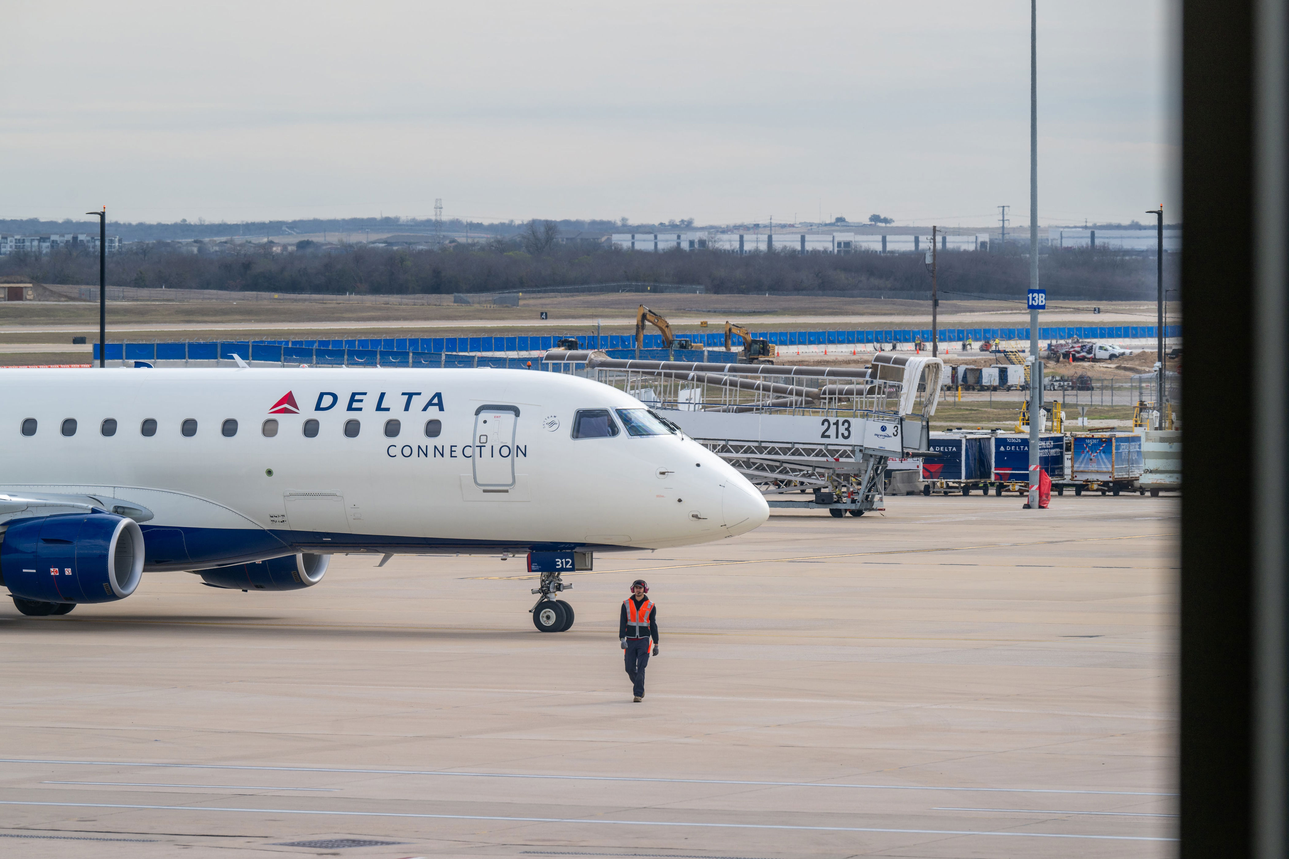 Some flights diverted from 2 Mexican cities as Mexico strikes drug cartel