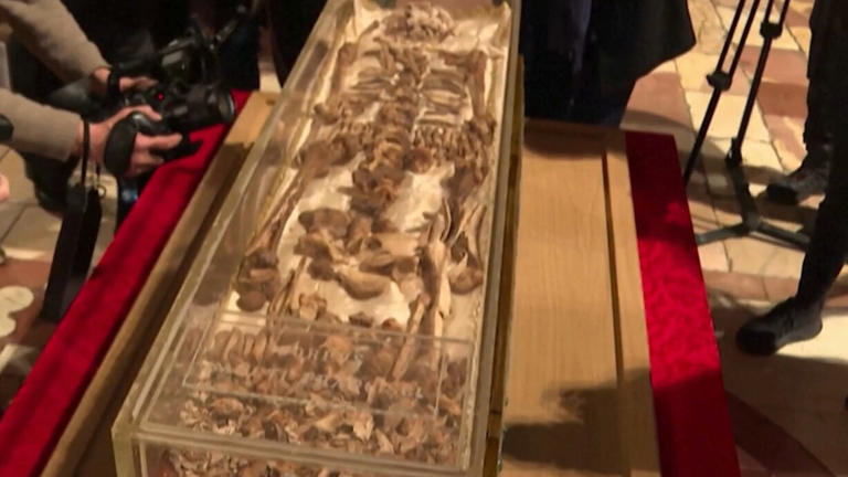 Ad Assisi per la prima volta l'ostensione delle reliquie di San Francesco