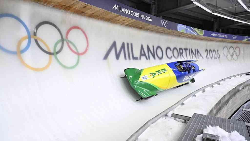 Brasil entra no top 20 do bobsled 4-man e faz história
