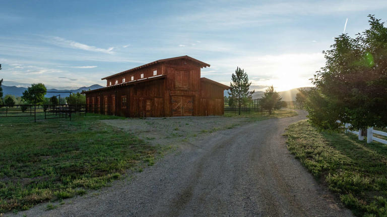 This 191-acre New Mexico ranch for sale has us wanting to ditch Texas
