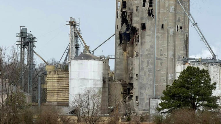 Perdue confirms worker killed after explosion at Cofield feed mill