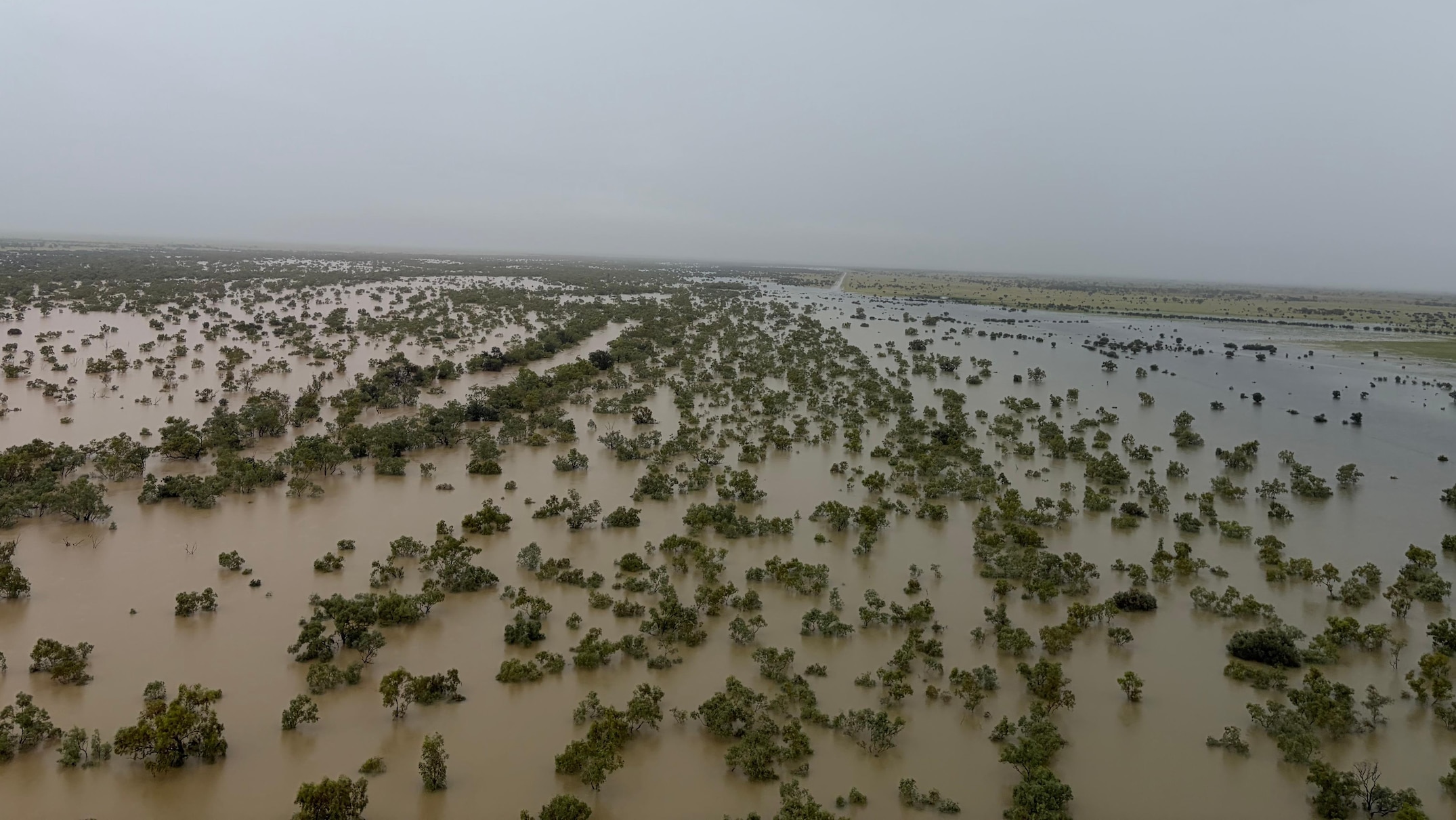Heavy rain soaks the Barkly and Central Australia, closing roads and ...