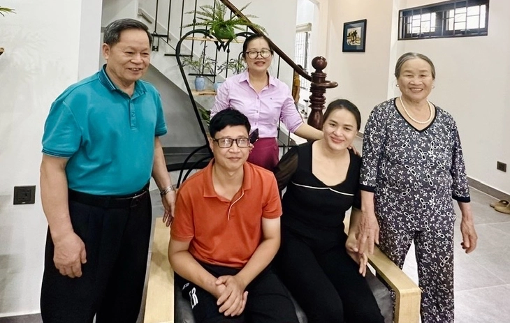 Nâng đỡ người gặp hoạn nạn