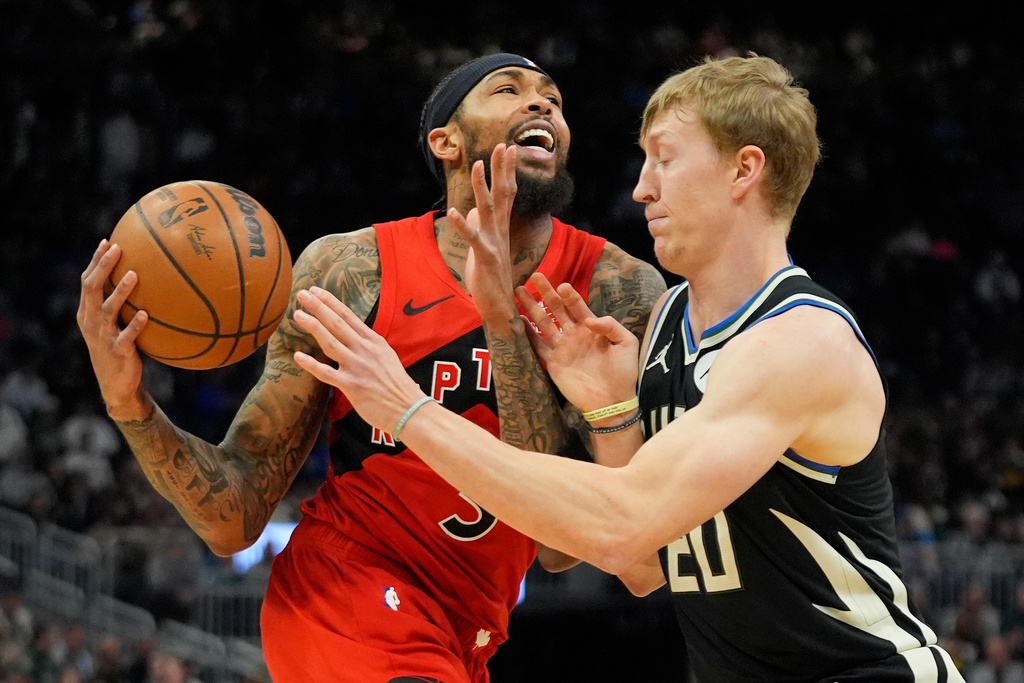 Raptors beat Bucks 122-94 and end Milwaukee's 3-game win streak