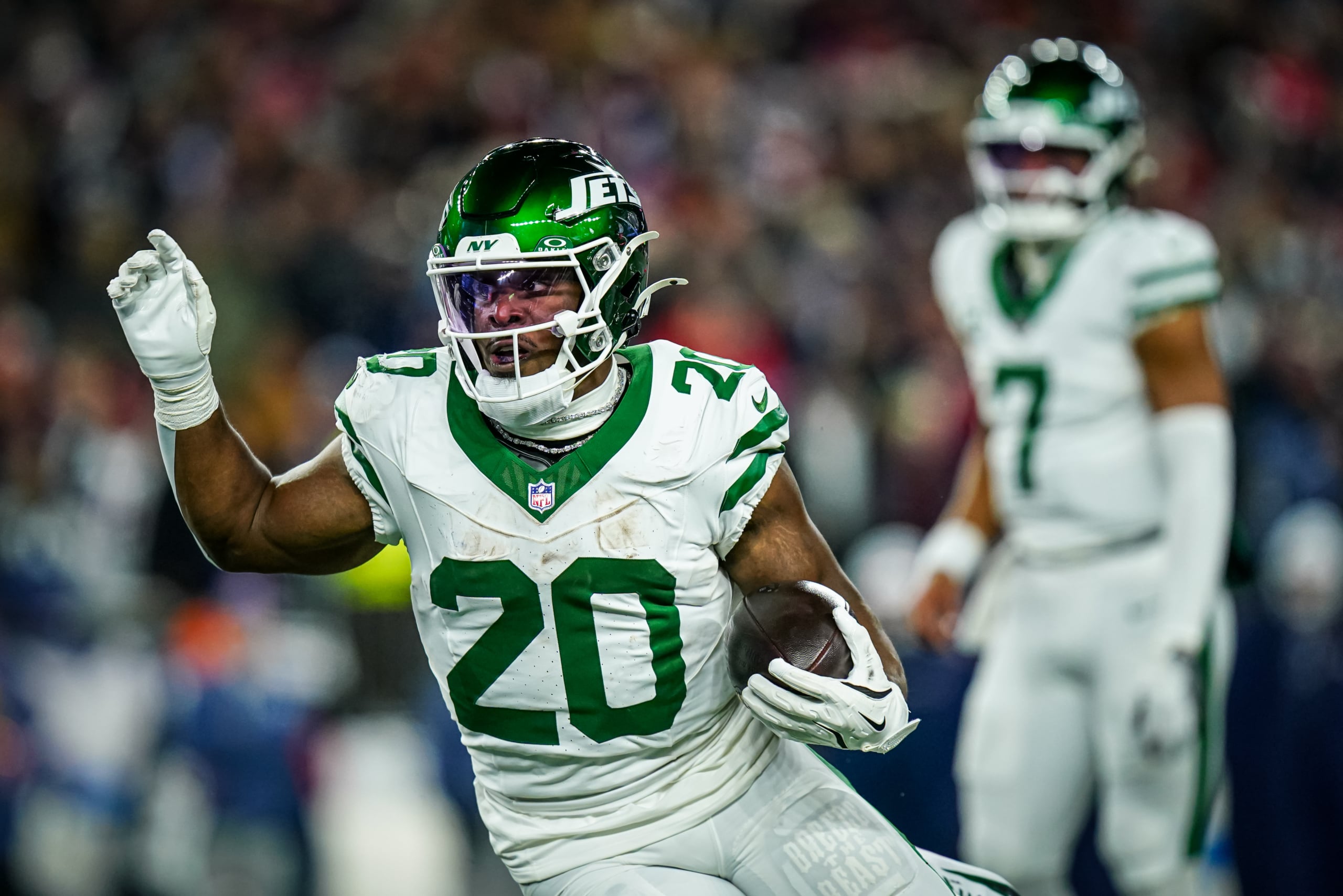 New York Jets could apply rare tactics to Breece Hall’s free agency