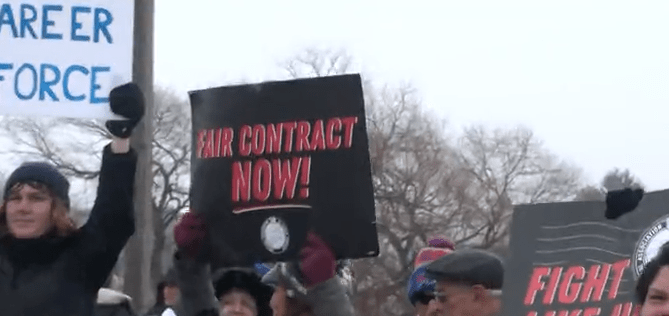 Stand with letter carriers rally advocates for fair contracts, better wages