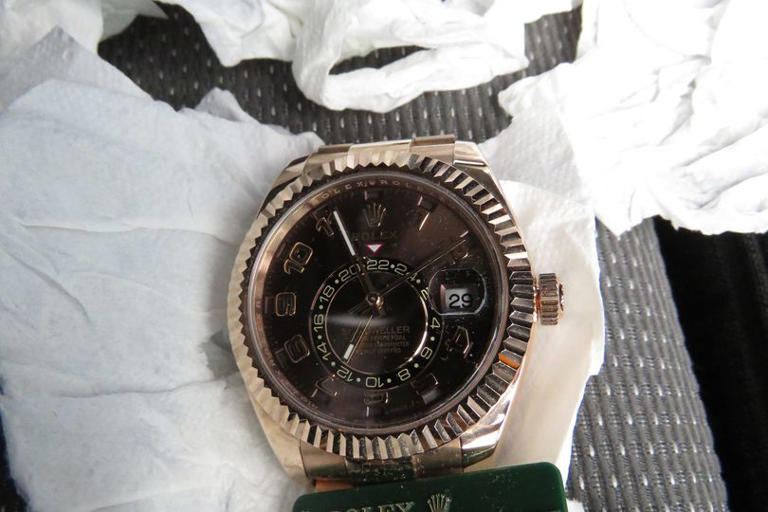 Huge 'smash and grab' crimewave fuelled by soaring cost of gold and Rolexes