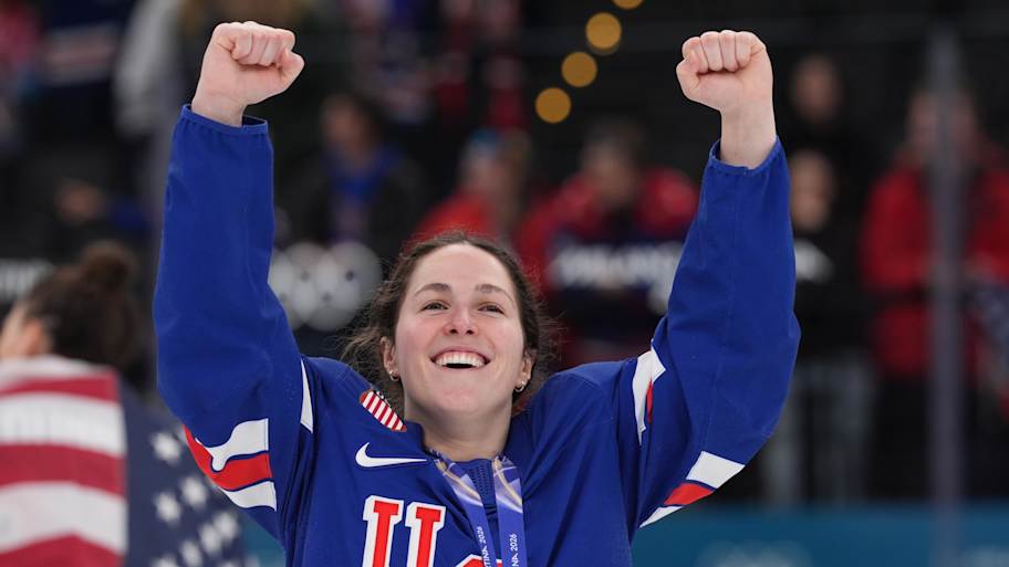 Gophers women's hockey to begin postseason run against in-state rival