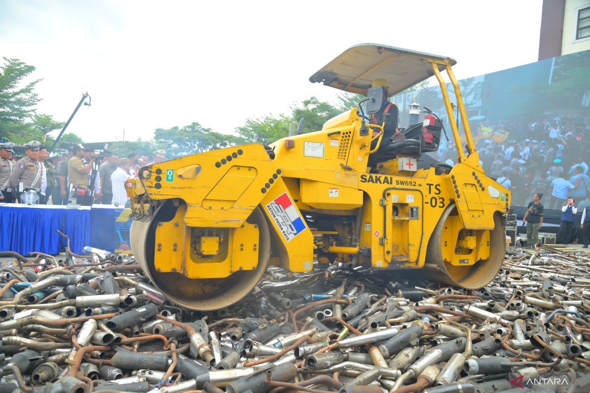 Pemusnahan knalpot brong oleh Polda Jawa Barat, (18/2/26)
