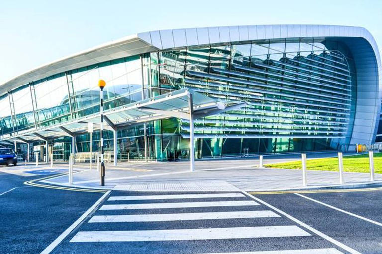 Flights to Dublin Airport cancelled as Storm Hernando causes travel chaos