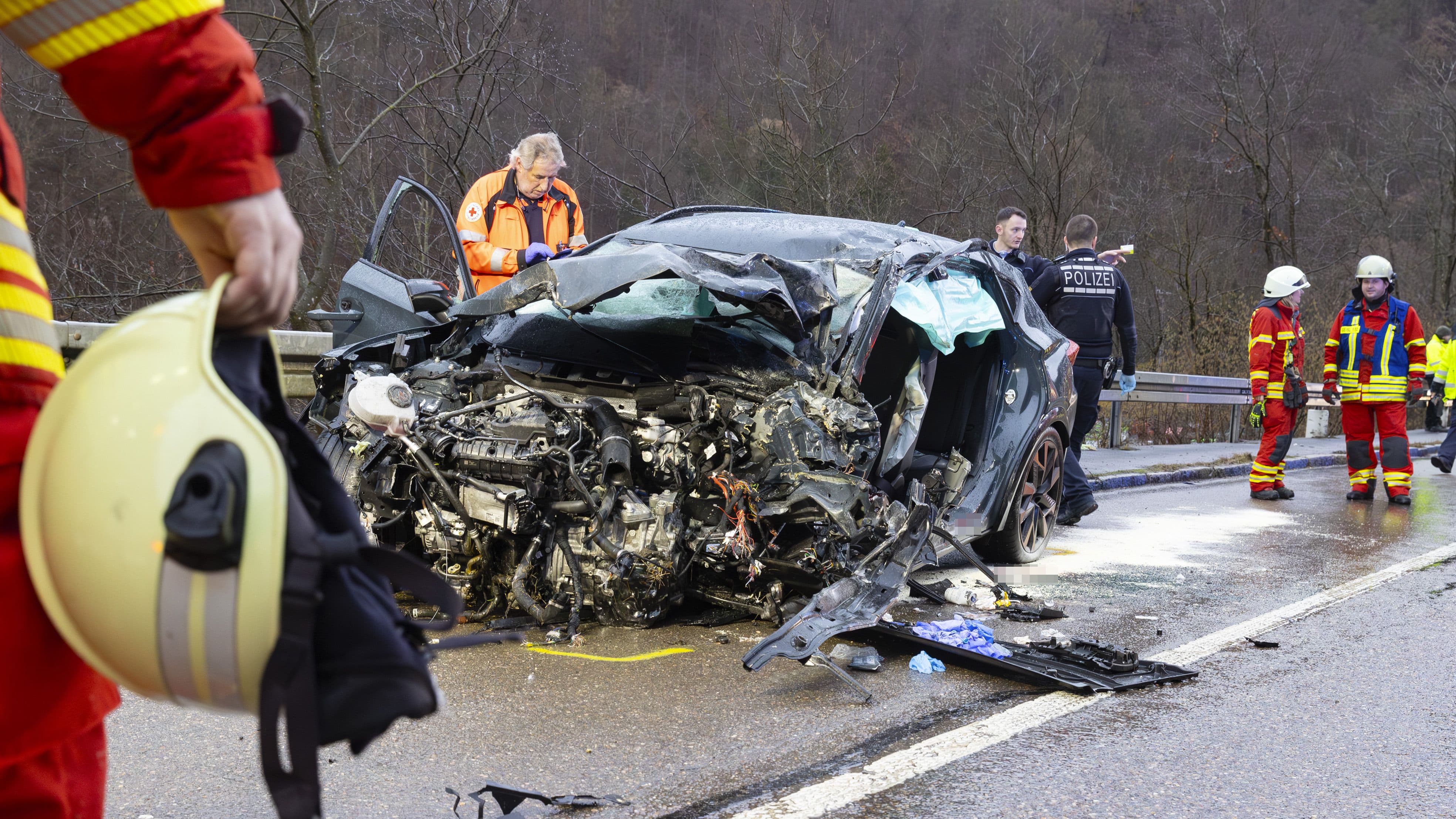 Wunderschone Unfall B10 Landau Heute Fotos