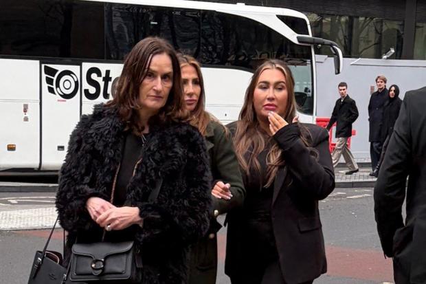 Former TOWIE star fined for promoting illegal trading schemes to followers