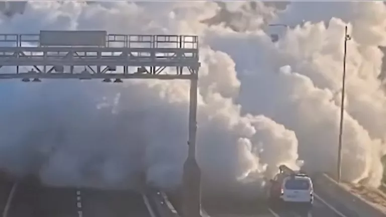 ربات انفجار