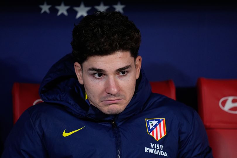 Liverpool transfer news as Julian Alvarez priority emerges amid $71M Man Utd battle<br>