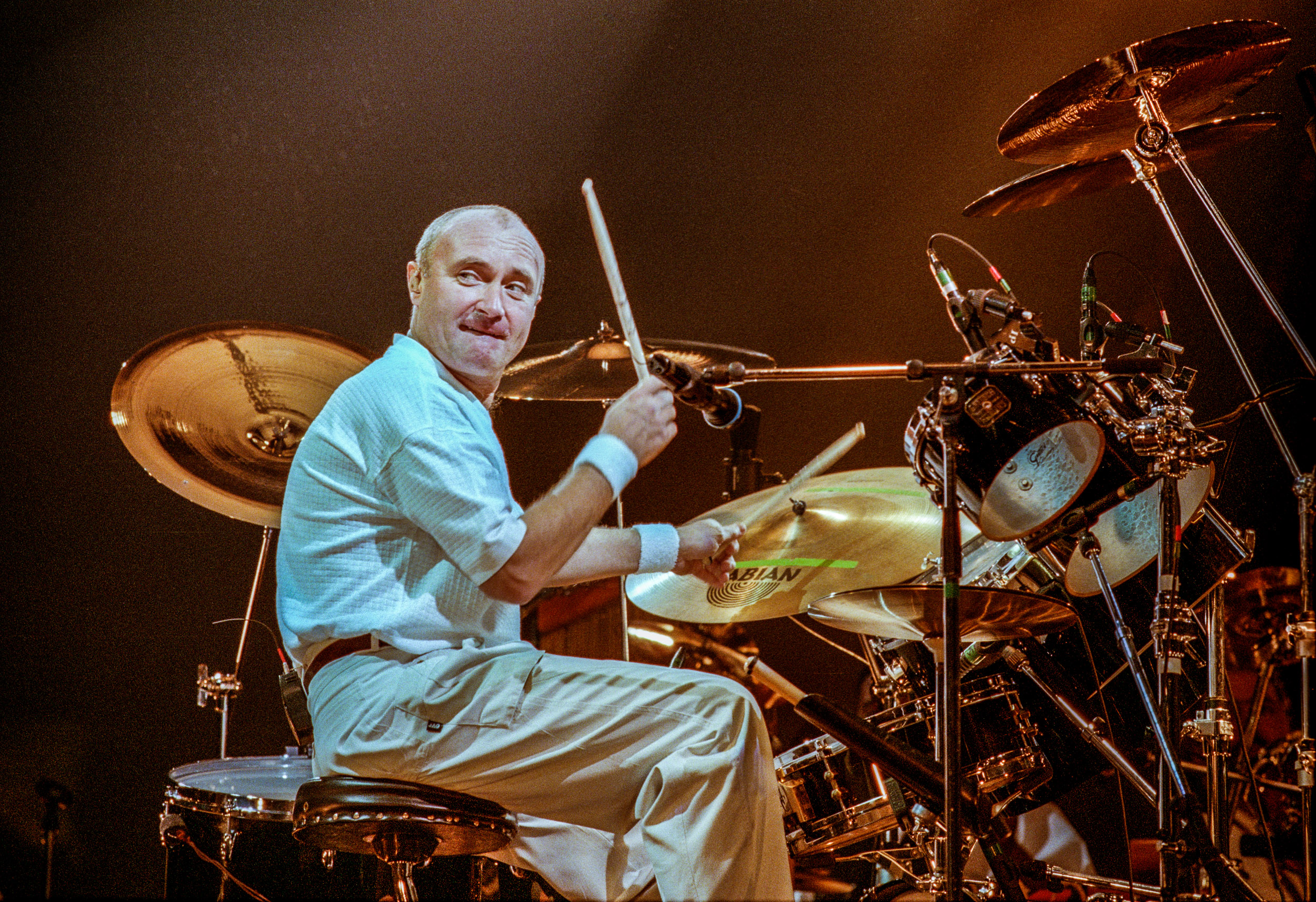 Phil Collins faltete ständig Genesis-Drummer Chester Thompson zusammen