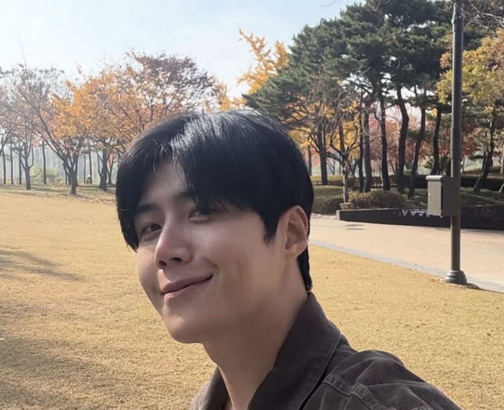 Kim Seon-ho to embark on 2026 Asia fan meeting tour 'Love Factory'